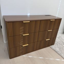 New Dresser