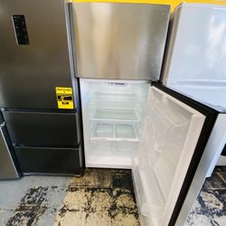 Refrigerador 11$ Enganche