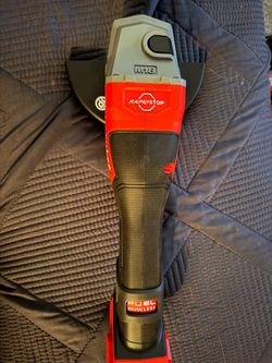 Milwaukee m18 fuel grinder