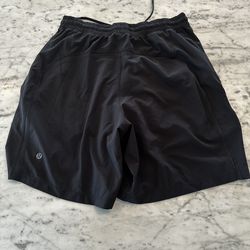 Lululemon short