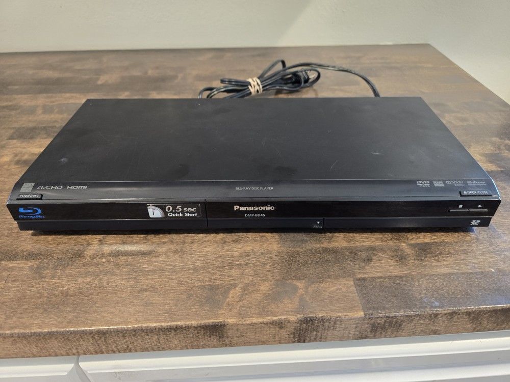 Panasonic Blue Ray / DVD Player (No Remote)