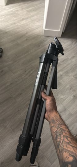Canon tripod