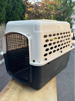 32” Pet Kennel - Never Used