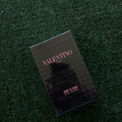 Valentino In Coral Fantasy 