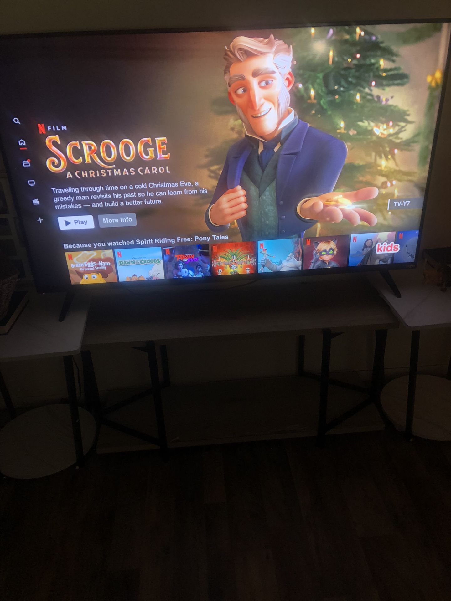 65" Smart Tv