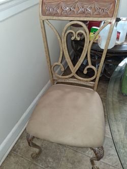 Dining room set light Brown with 4 metal and suede chairs