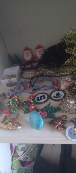 Jewelry bracelets