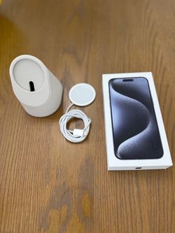 iPhone 15 Pro Max 256GB Blue Titanium - Unlocked - Like New