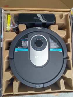 Shark AI ROBOT Robot Vacuum