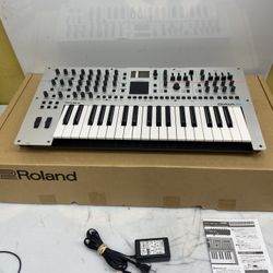 Roland GAIA 2 Advanced Virtual Analog Synthesizer 