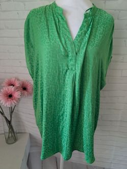 Rachel Zoe blouse size XL