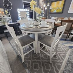 Comedor 5 PC  $599 Or $0 If Financed 