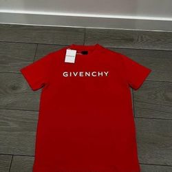 Givenchy New Season T-shirt Any Colors