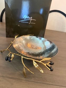 Michael Aram Olive Branch Gold Medium Serving Bowl – Original Box