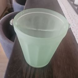 Green Frosted Ice Bucket 
