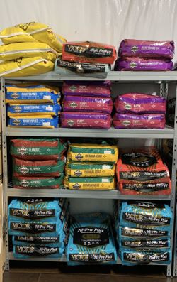 Pets supplies & feed