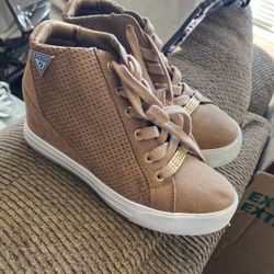 shoes size 7 1/2