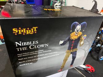 Nibbles the Clown Animatronic