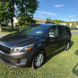 2016 Kia Sedona LX