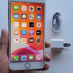 iPhone 7 Plus - UNLOCKED - Like New 