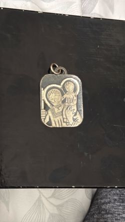 STERLING SILVER PENDANT