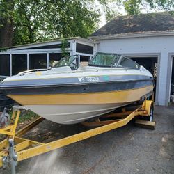 1990 Rinker 186 Captiva  And Trailer