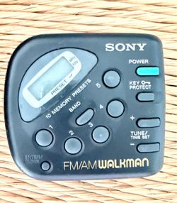 Sony FM/AM Walkman Portable Radio