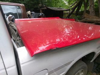 1989-1998 Chevy bedcover w/ wing molded