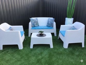 Outdoor patio set-BLANCO -NEW