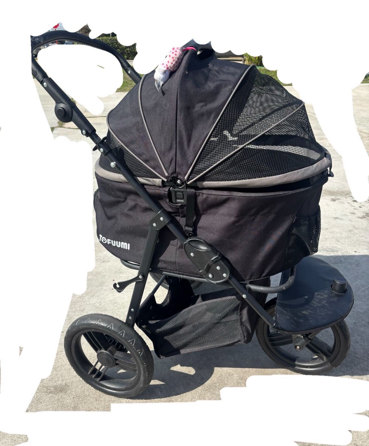 dog stroller