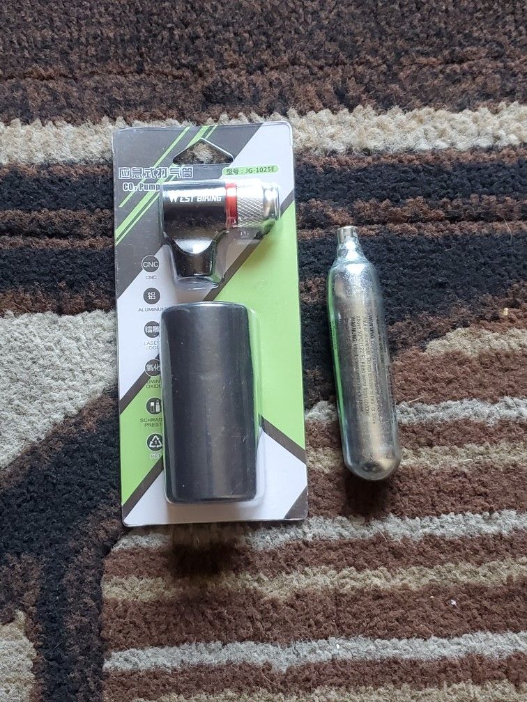 NEW Quick Tire Inflator