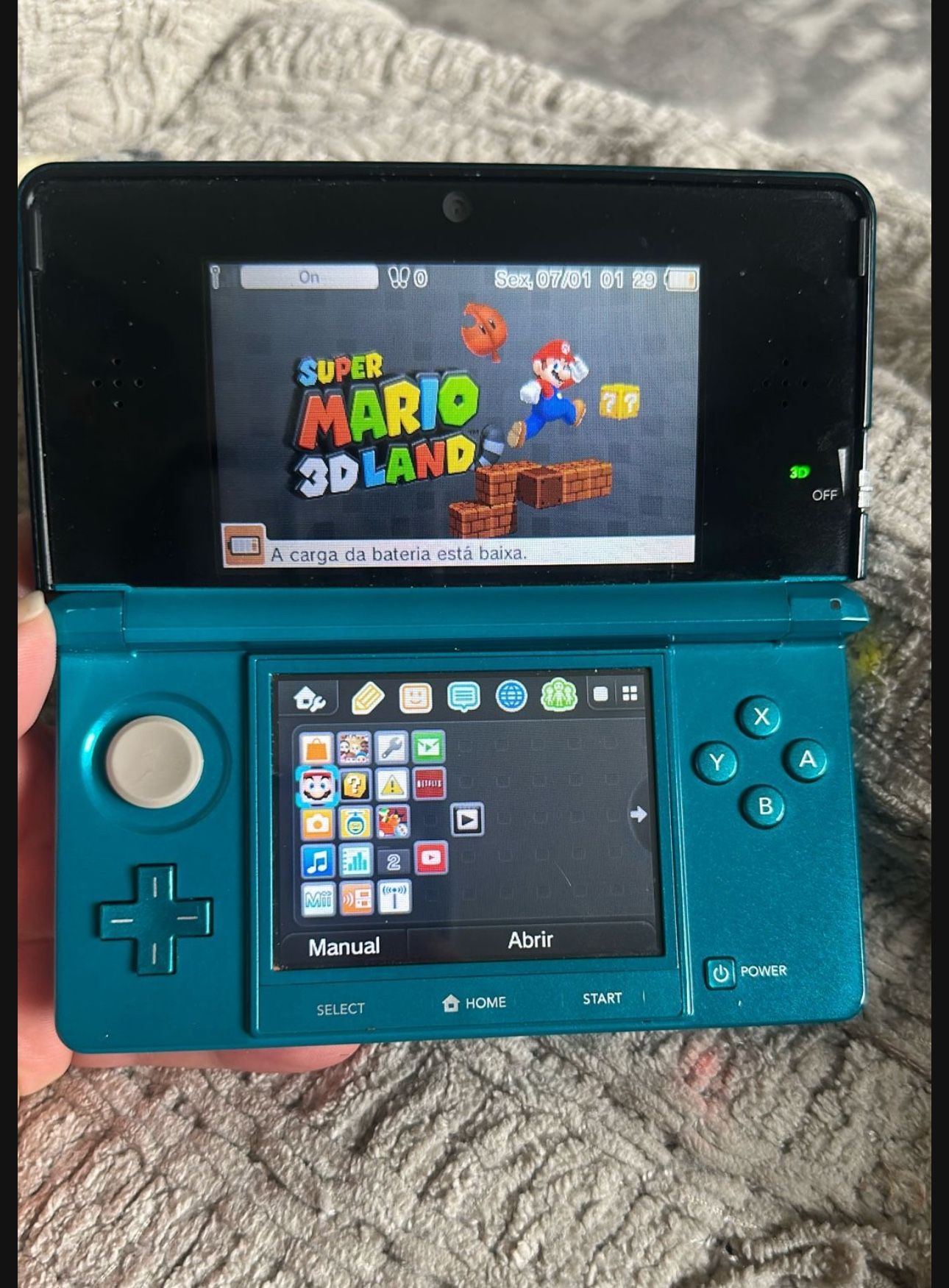 Brand New Aqua blue 3ds