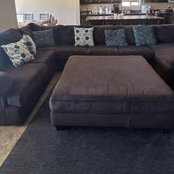 Free sectional with ottoman 