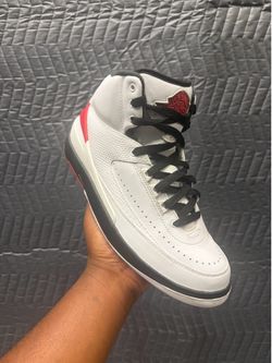 Jordan retro 2 size 8