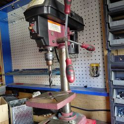 Northern Industrial 5 Speed Bench Drill Press