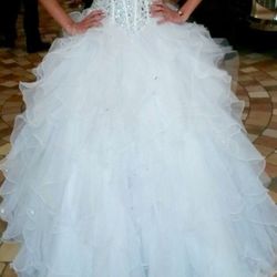Quinceanera/Sweet 16 Dress white/Quince