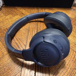 JBL Tune 750BTNC Wireless ANC Over-Ear Headphones Bluetooth - Blue