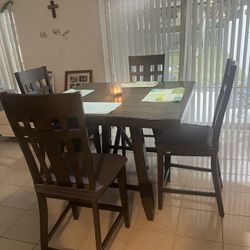 DINNING TABLE