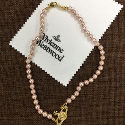 Vivienne Westwood Mini Bas Relief Choker in Gold