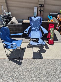 Outside sitting chairs