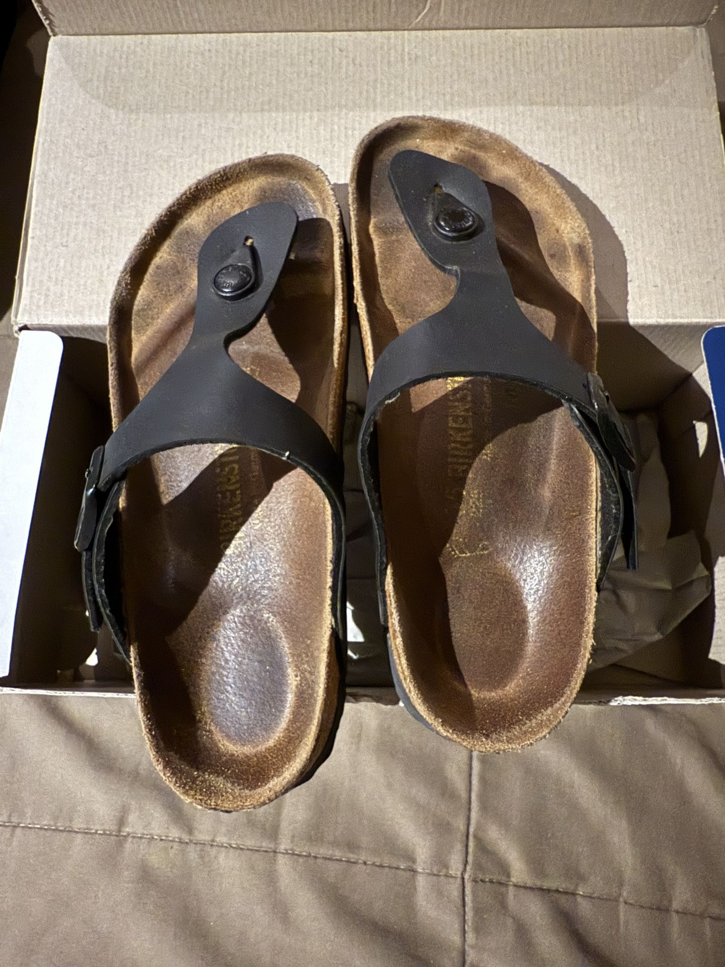 Birkenstock Sandals Size 35 Will Fit 6 Woman's