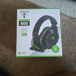 Turtle Beach Stealth 600 Xbox Headset Wireless Bluetooth  Like New