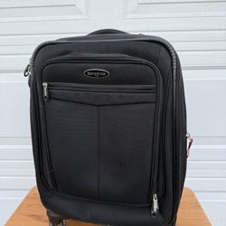 Samsonite Carry-On Spinner Luggage – 22” – 4 Wheels – Good Condition 