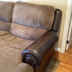 Couch With Longe And Recliner