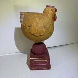 Foreside Rustic Hand Painted Wooden Hen Folk Art decoration 13x7”
