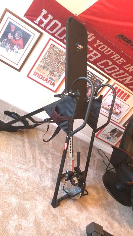 Life Gear inversion Table Model 75129, Rated 350 Lbs