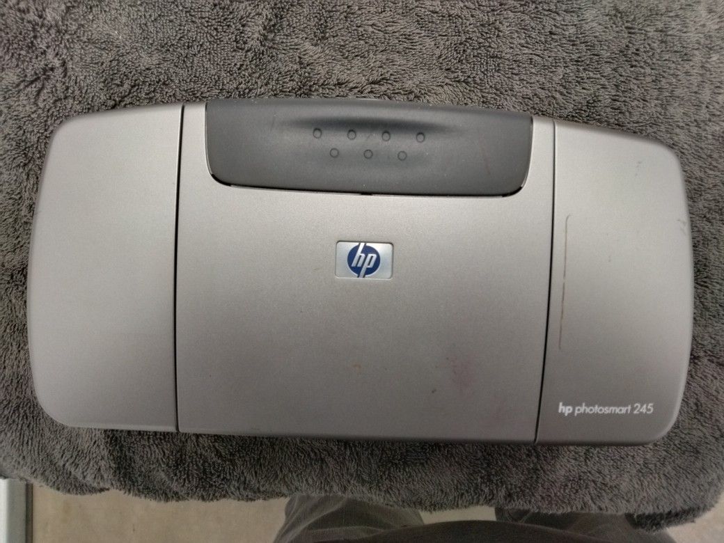 HP Photosmart 245 Portable Photo Printer