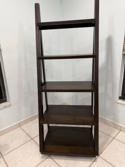 2 Book shelf’s