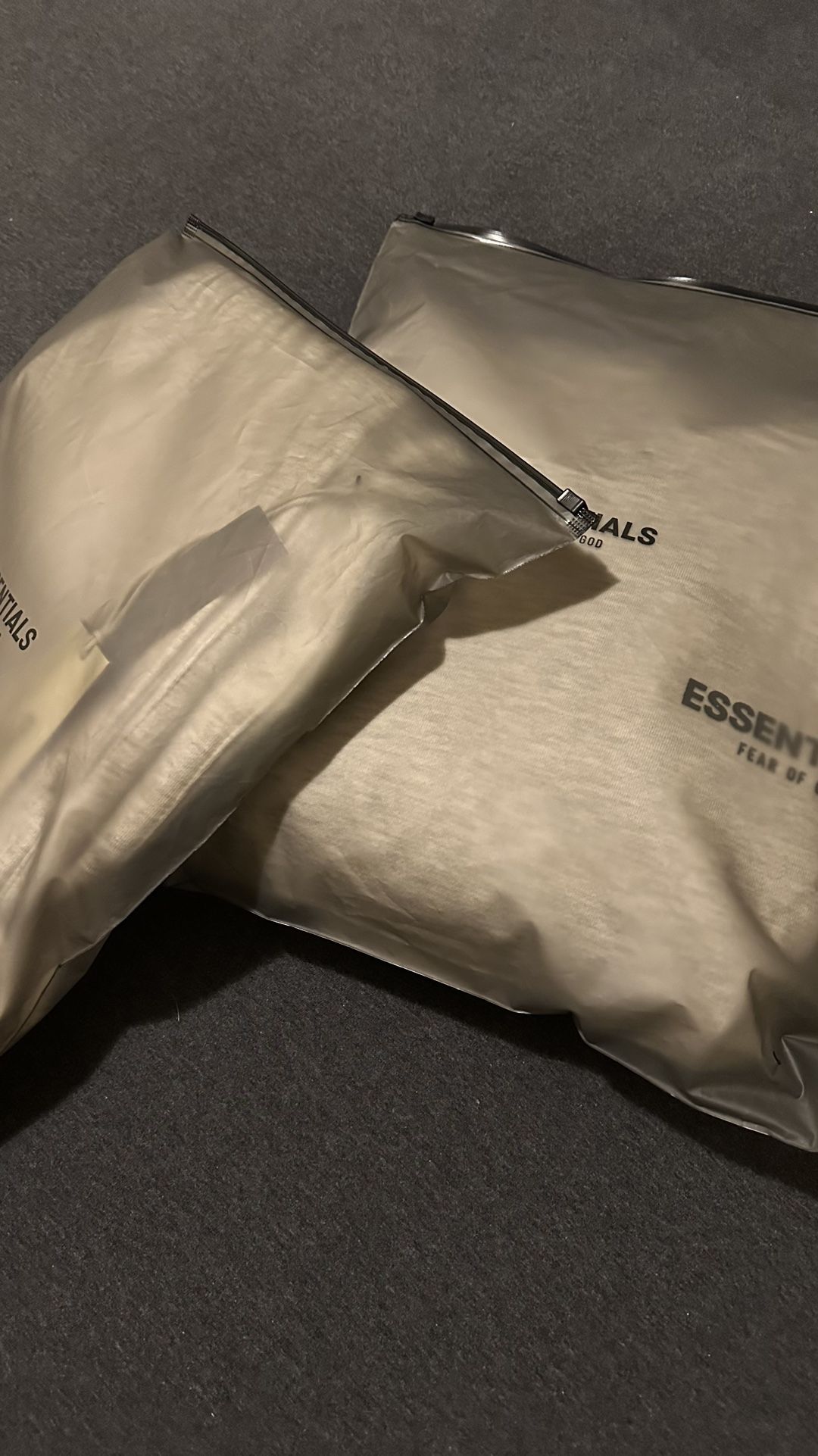 Essential ( Sweater & Sweats )