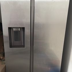 Stainless steel Samsung Refrigerator